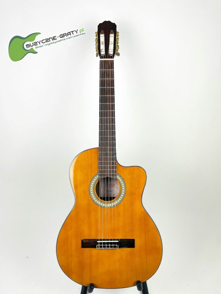 Farra Amadeo Abeto CE